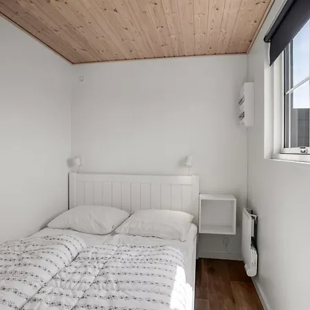 Alisia - 900m From The Sea By Interhome