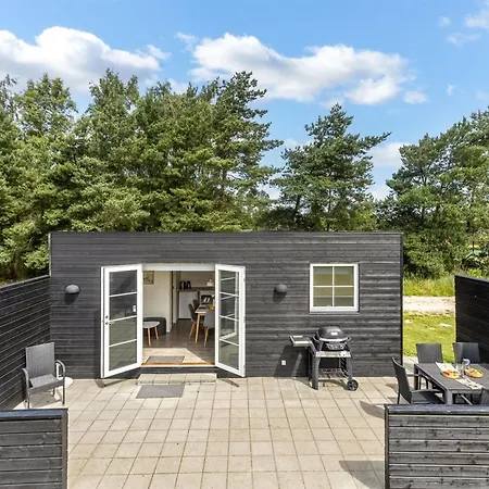 Alisia - 900m From The Sea By Interhome