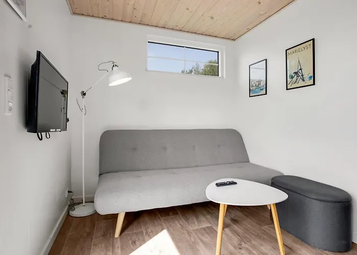 Alisia - 900m From The Sea By Interhome Сasa de vacaciones Bøtø By